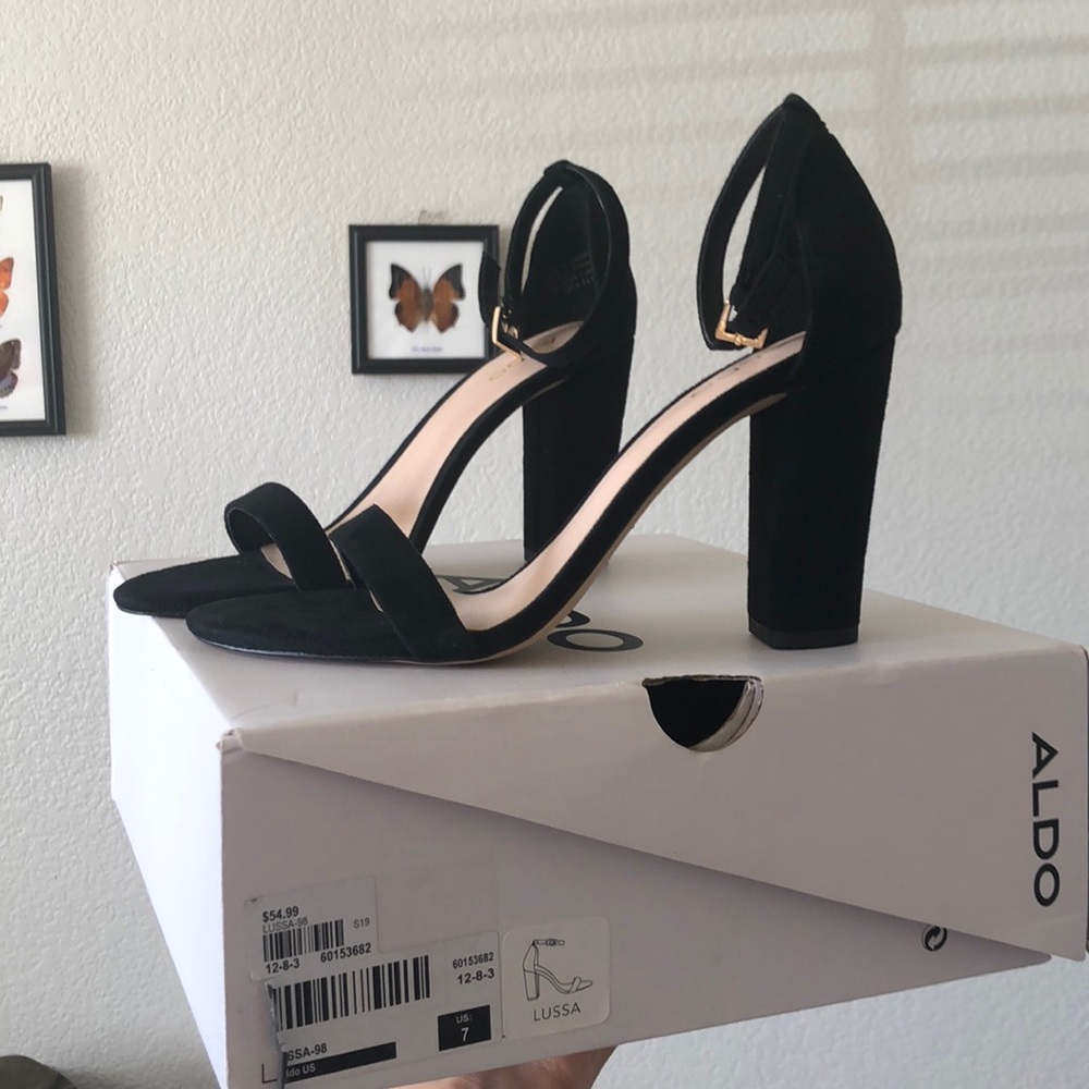Black Aldo Lussa heel/sandal